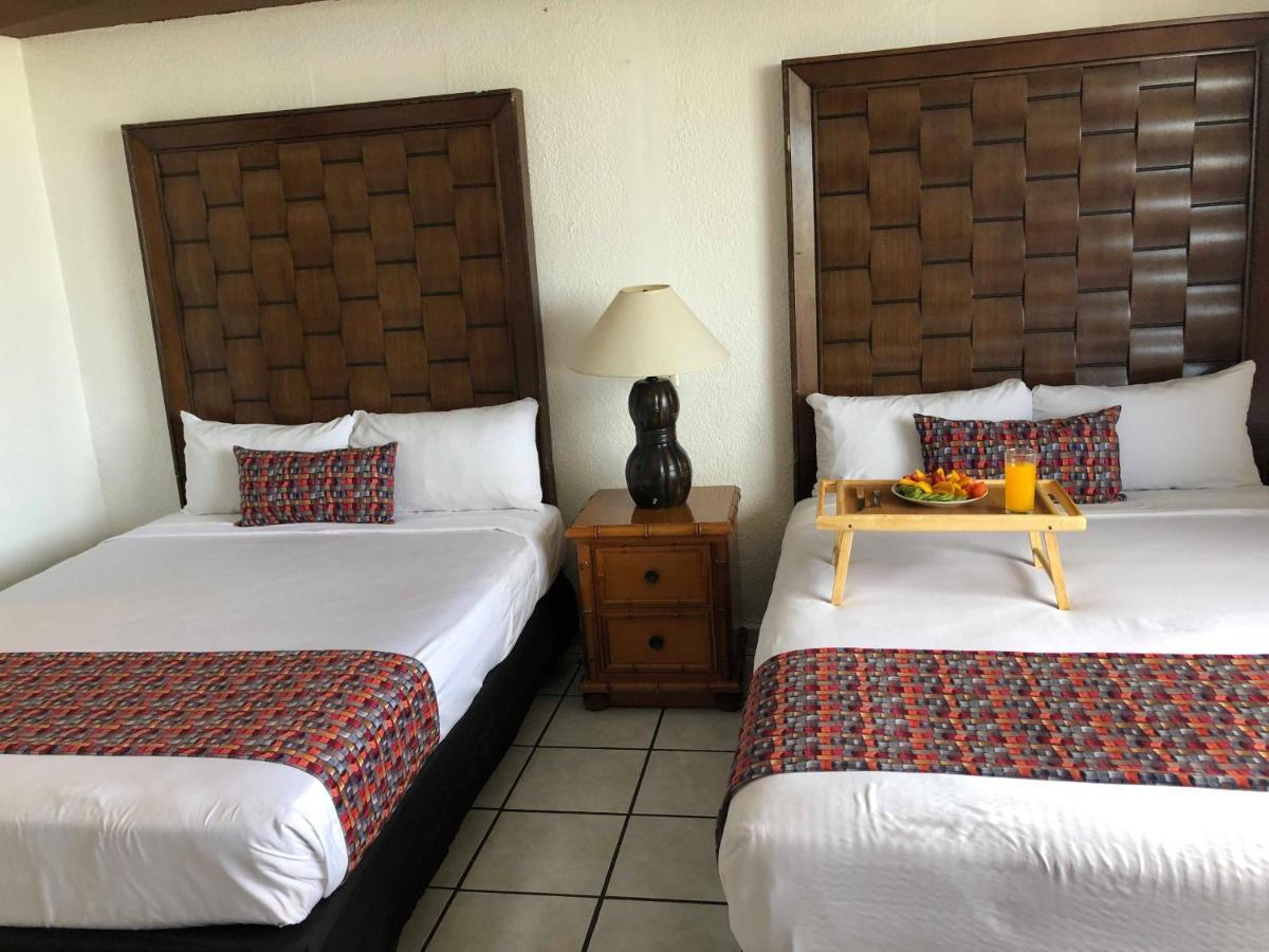 Zona Dorada Suites Mazatlán Eksteriør bilde