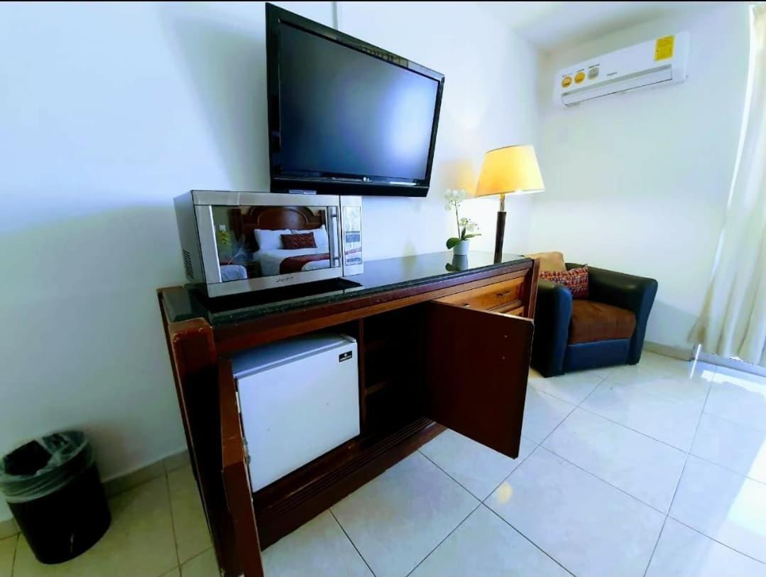 Zona Dorada Suites Mazatlán Eksteriør bilde
